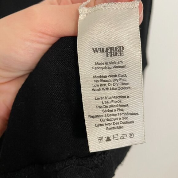 WILFRED FREE ARITZIA Cober T-Shirt Dress Black Knit Relaxed Fit Mini Shift Dress - Picture 12 of 16